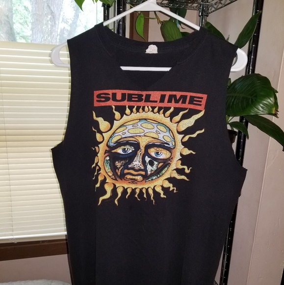 none Tops - Cut tee tank